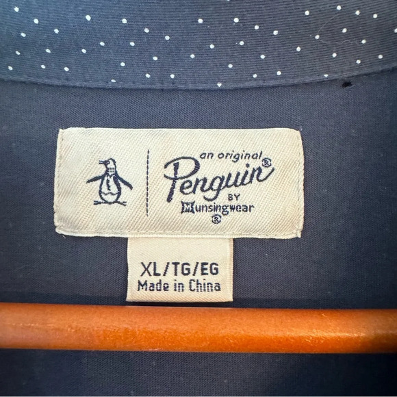 Original Penguin Men’s Navy blue and white dot polo size XL - Picture 3 of 3